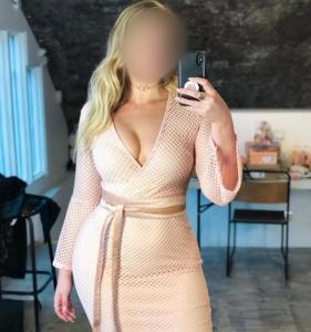 662491385: Chica busca chico en Cádiz