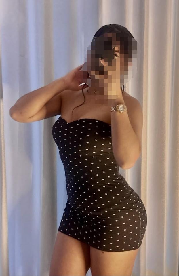 Chica busca chico en Huelva: 