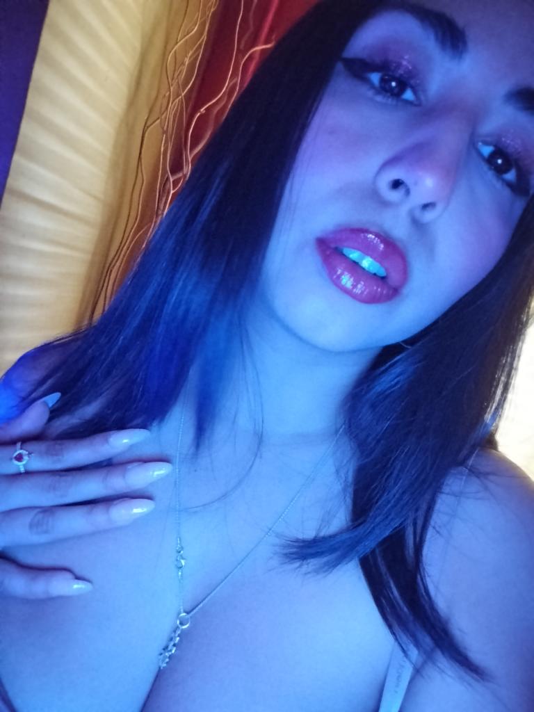 625238596: Chica busca chico en Granada