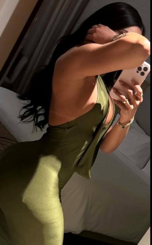 Chica busca chico en Cádiz: 