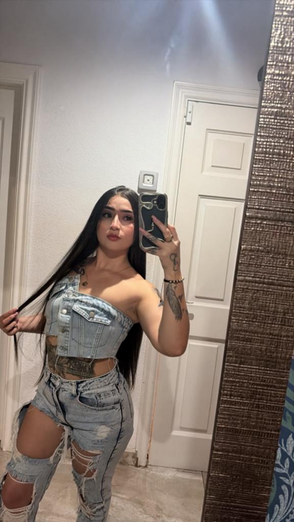 Chica busca chico en Tenerife: 