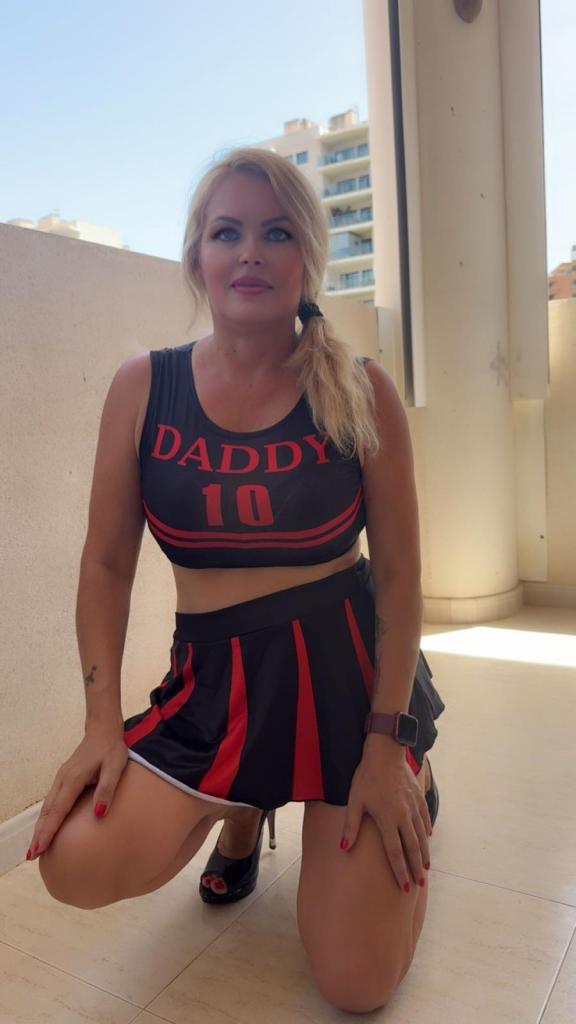 Chica busca chico en Alicante: 