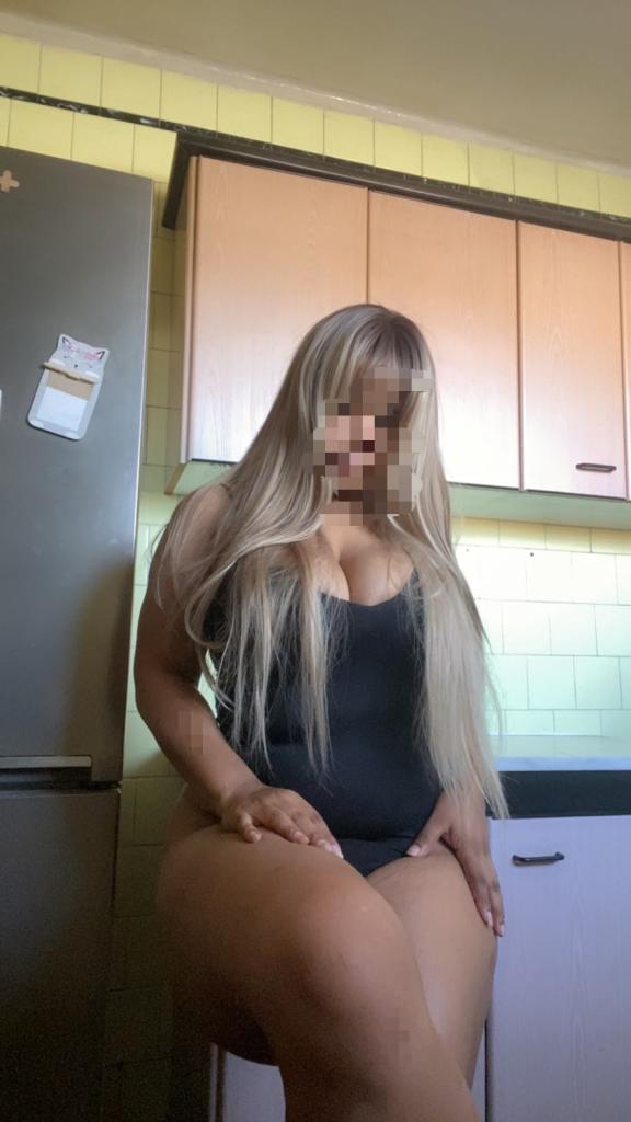 Chica busca chico en Barcelona: Chica busca chico