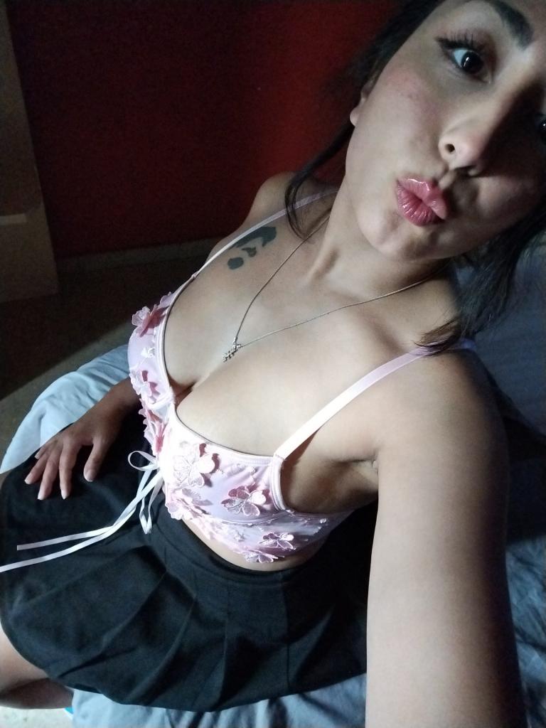 625238596: Chica busca chico en Granada