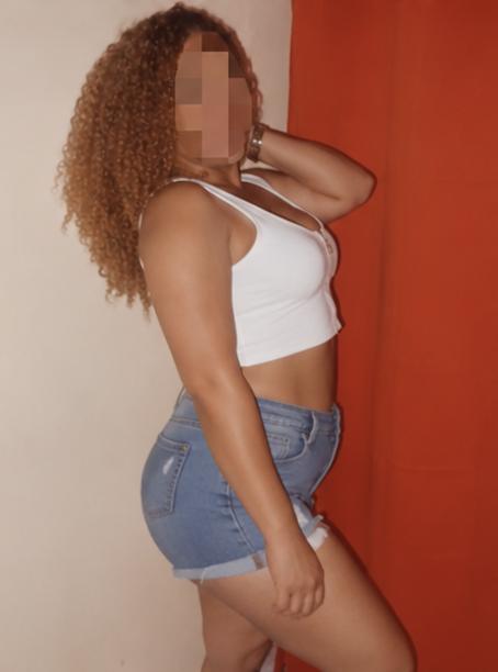 602673246: Chica busca chico en Navarra