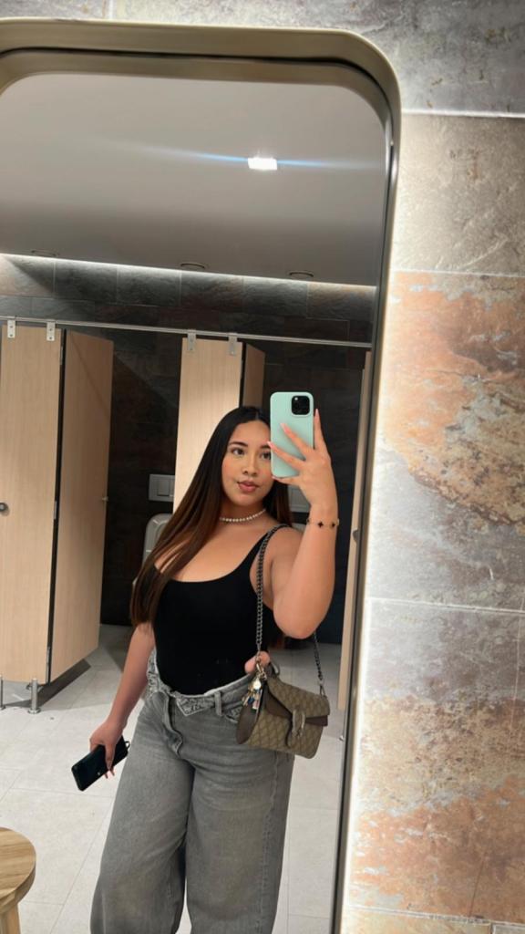604158632: Chica busca chico en Valencia