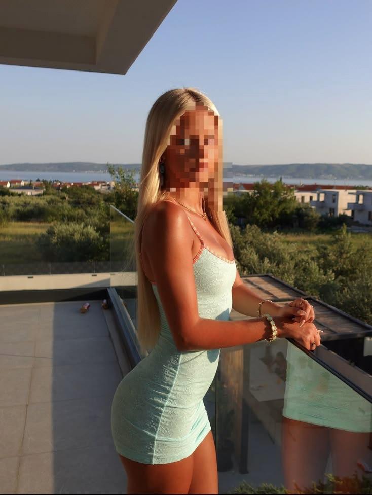 Chica busca chico en Cádiz: 