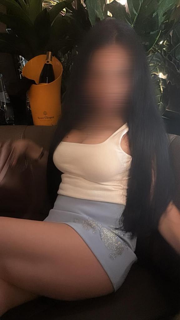 600726097: Chica busca chico en Málaga