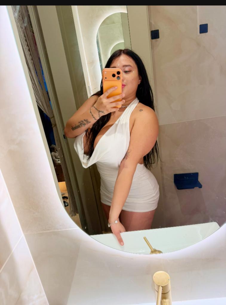 Chica busca chico en Mallorca: 