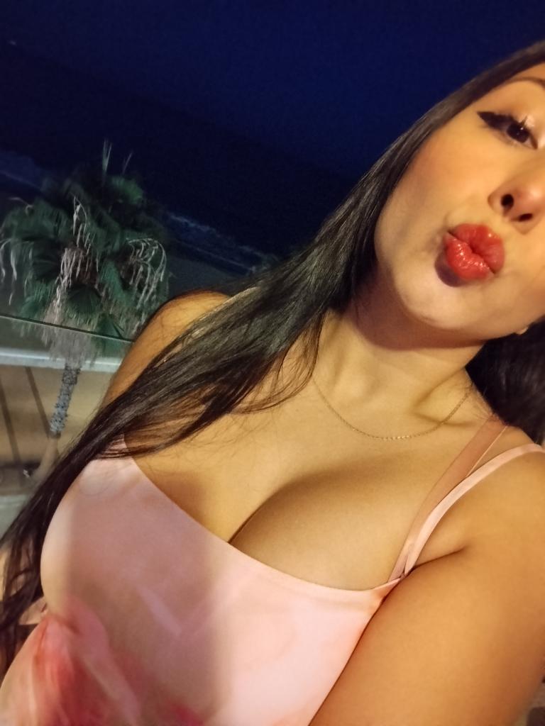 625238596: Chica busca chico en Granada