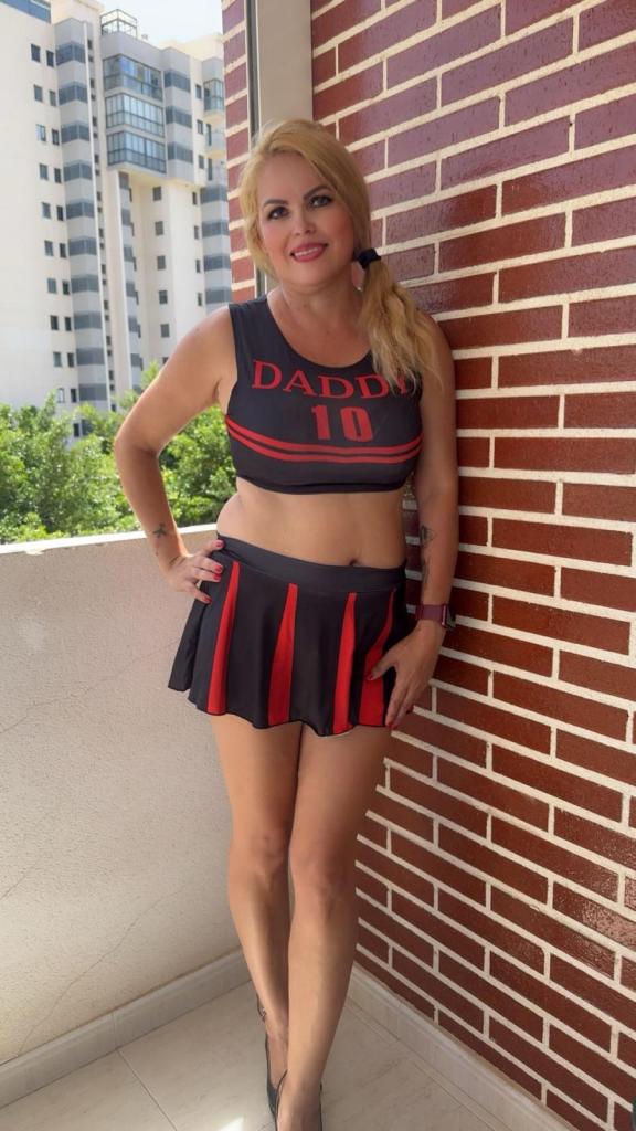 Chica busca chico en Alicante: 