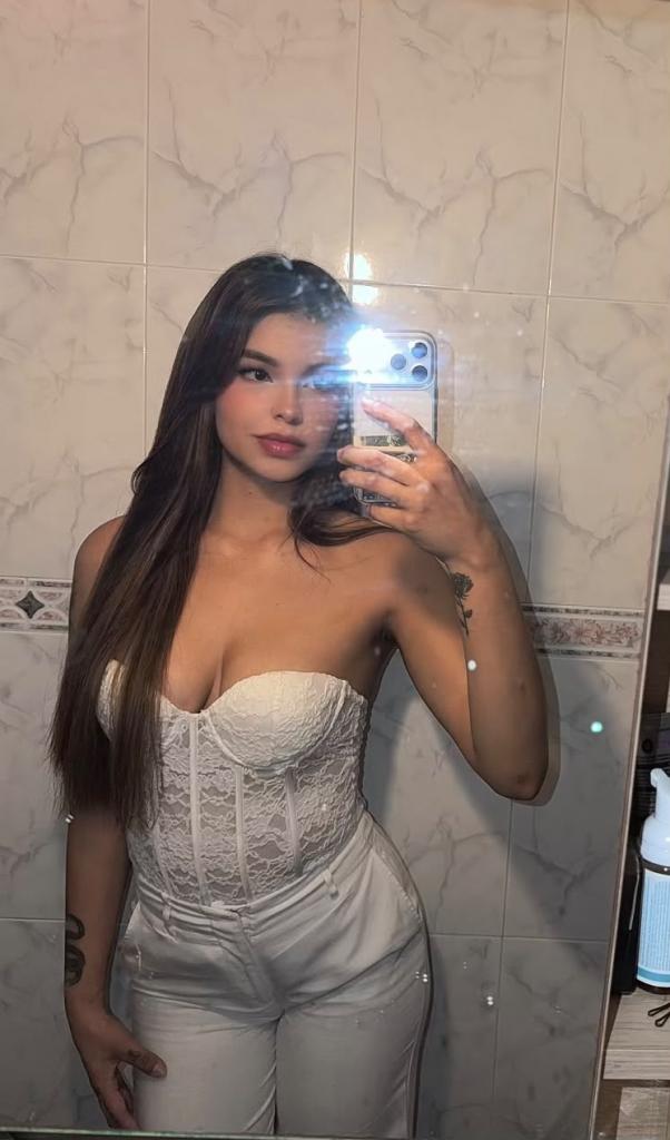 664634688: Chica busca chico en Mallorca