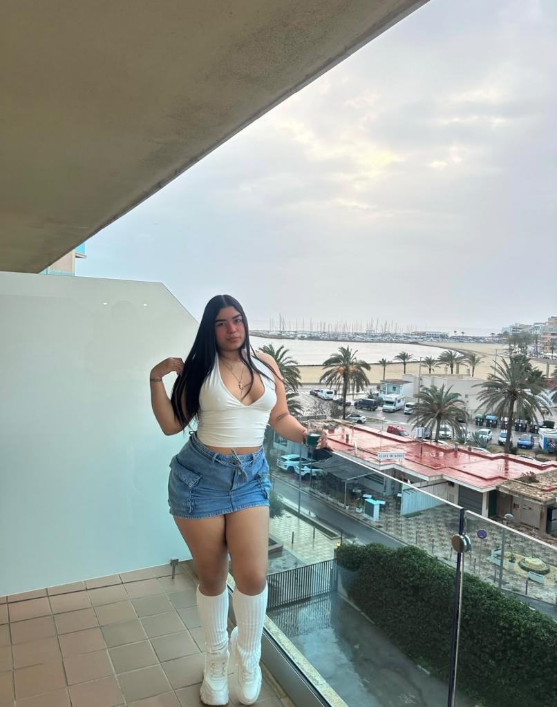Chica busca chico en Mallorca: 