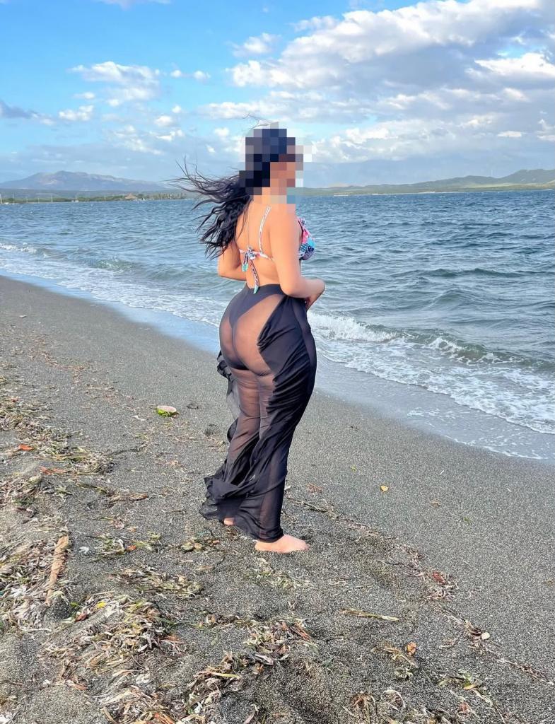 642817909: Chica busca chico en Pontevedra