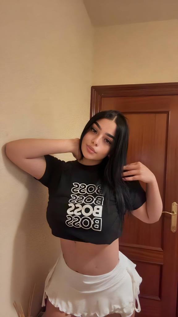 677181240: Chica busca chico en Asturias