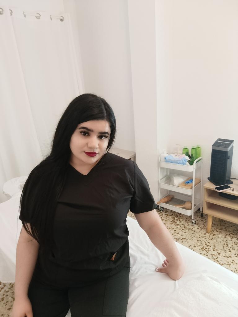 613110203: Chica busca chico en Alicante