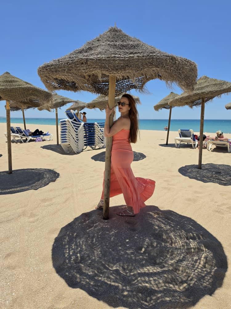 Chica busca chico en Cádiz: 