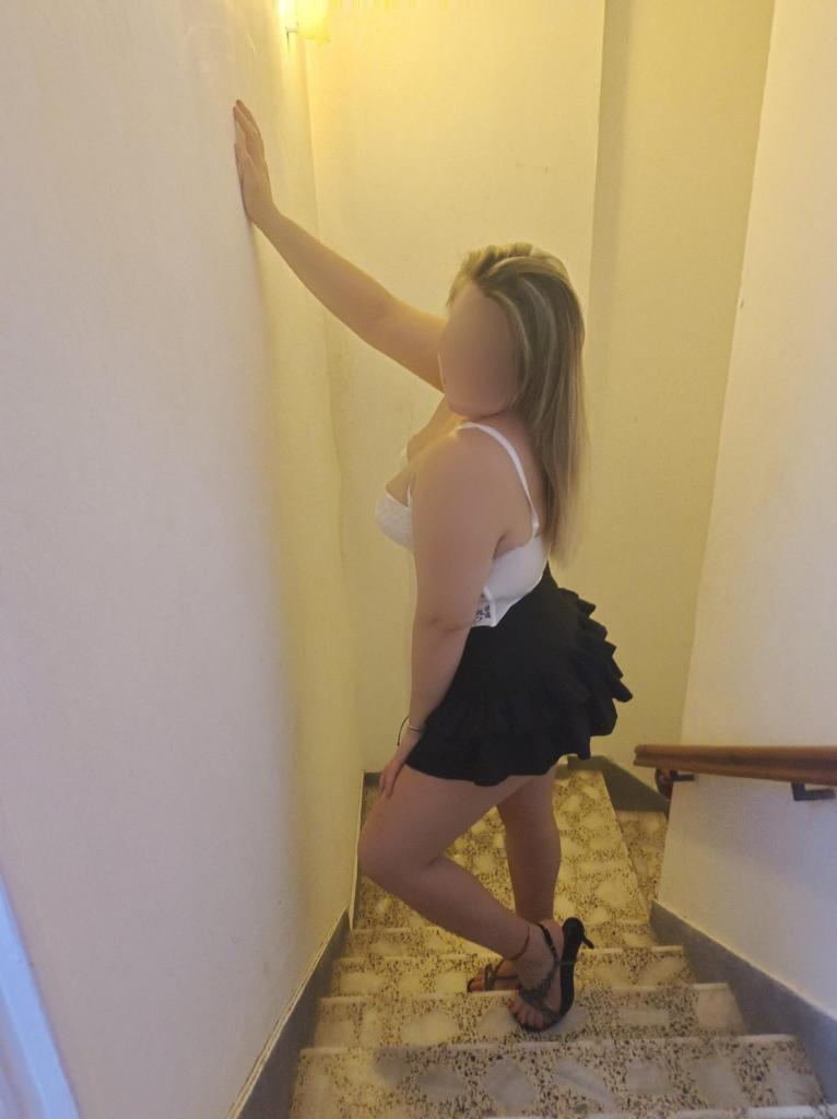 610914950: Chica busca chico en Lugo