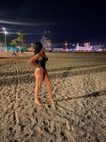 613855673: Chica busca chico en Cádiz