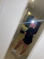 631247682: Chica busca chico en Valencia