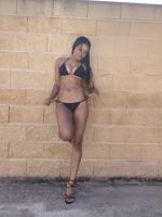 664874220: Chica busca chico en Madrid