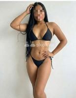 632915913: Chica busca chico en Barcelona