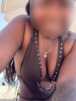 637804570: Chica busca chico en Barcelona