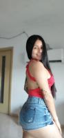 661087081: Chica busca chico en Madrid