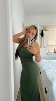 613830783: Chica busca chico en Gerona