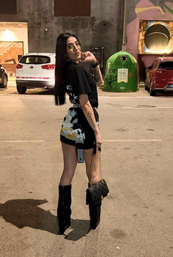 632817809: Chica busca chico en Mallorca