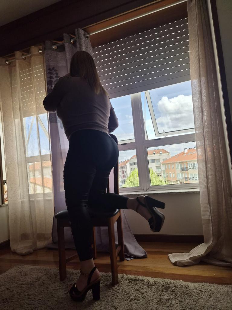 Chica busca chico en La Coruña: 