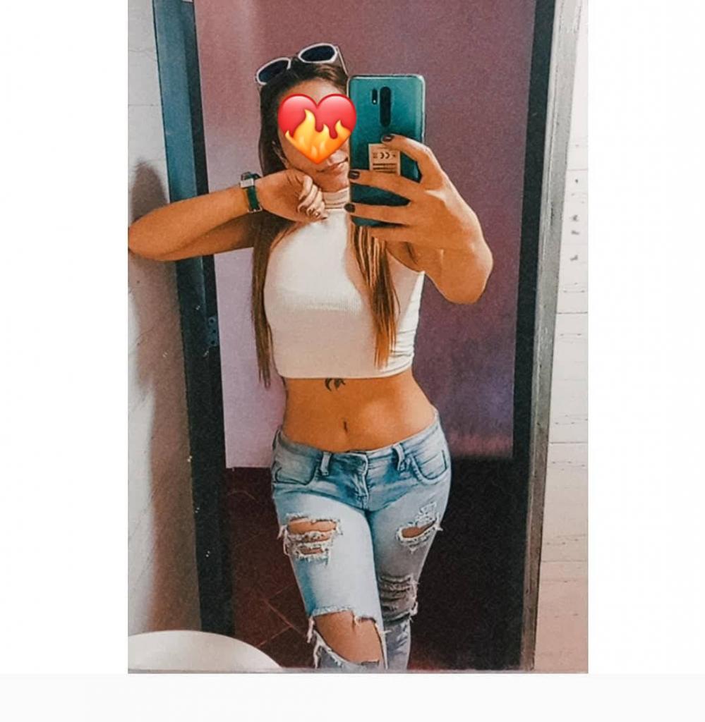 Chica busca chico en Huelva: 