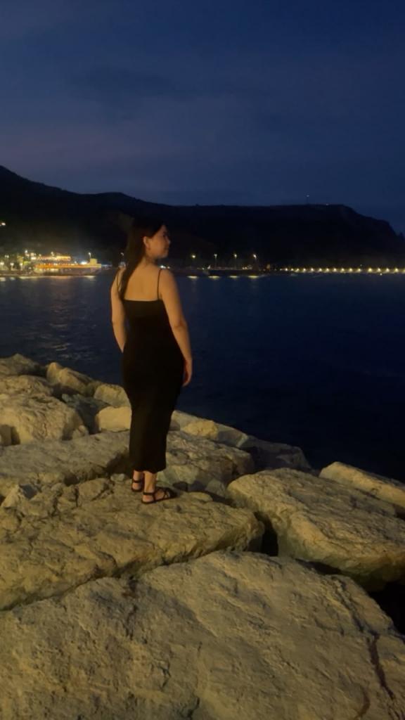 Chica busca chico en Alicante: 